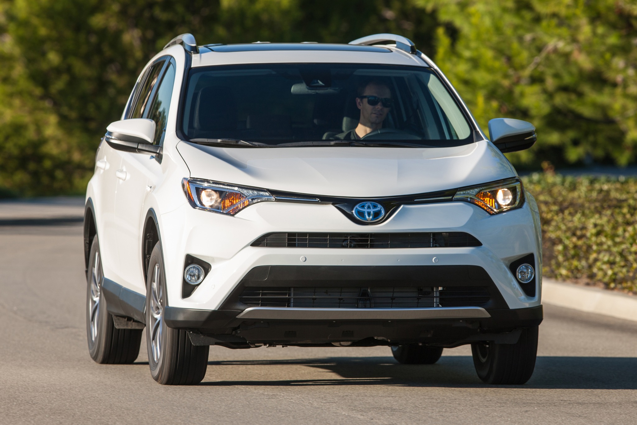 2016 Toyota RAV4 Hybrid Specs, Prices, VINs & Recalls AutoDetective